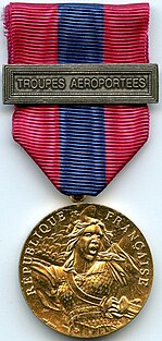 Medaille de la defense nationale bronze.jpg
