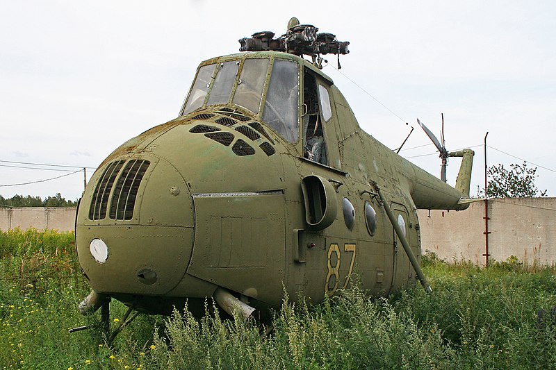 File:Mil Mi-4 Hound 87 yellow (9555077121).jpg