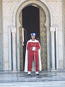 Garde royale au mausolée