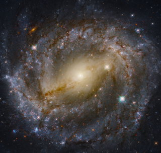 <span class="mw-page-title-main">NGC 5643</span> Intermediate spiral galaxy in the constellation Lupus