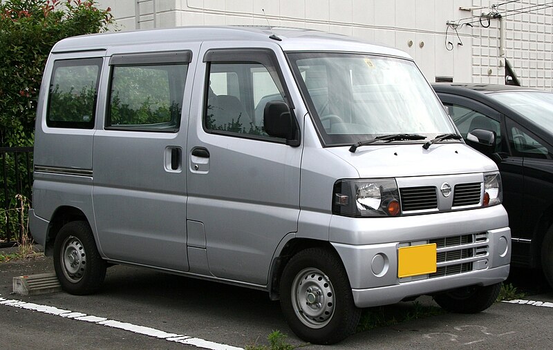 File:NISSAN CLIPPER VAN.jpg