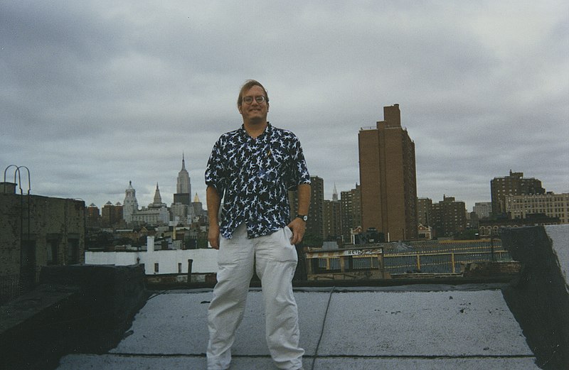 File:NYC 1995 Ifrog Roof Lower East Side view towards Empire State Bldg.jpg