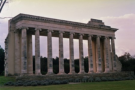 Nimes theatre caissargues