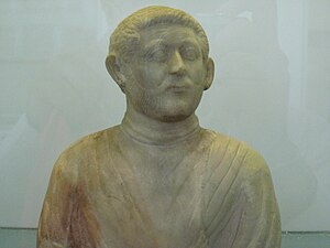 Busto in marmo sasanide.  Museo Nazionale Iraniano, Teheran