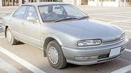 Una Nissan Presea prima serie