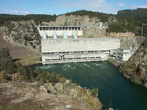 Ohakuri Dam, midway between Taupō, Rotorua and Hamilton