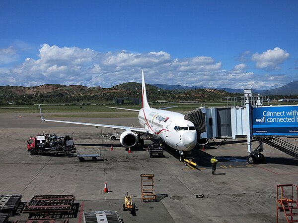 Air Niugini Boeing 737-800