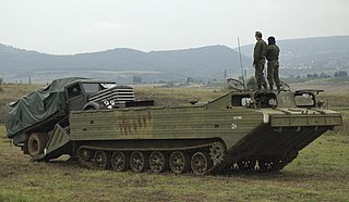 A PTSZ a Szovjetunióban gyártott közepes lánctalpas úszó gépjármű. Modernizált változata a PTSZ–M. Továbbfejlesztett, nagyobb teljesítményű, az MT–T tüzérségi vontatón alapuló változata a PTSZ–2. A típus a Magyar Néphadseregben is rendszeresítve volt, és a Magyar Honvédség műszaki alakulatainál még napjainkban is rendszerben áll. A magyar honvédcsapatoknál nem hivatalos beceneve a Táltos. Magyarországon a Katasztrófavédelmi Igazgatóság tulajdonában is van ilyen jármű. A magyarországi árvizeknél rendszeresen bevetették mentő járműként.