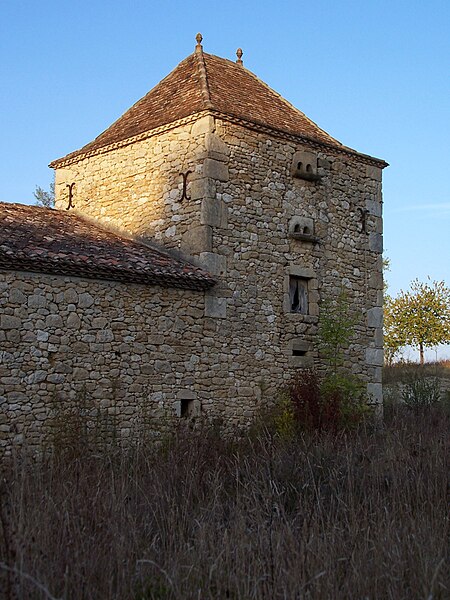 File:Pellegrue Pigeonnier de Grand-Jean.jpg