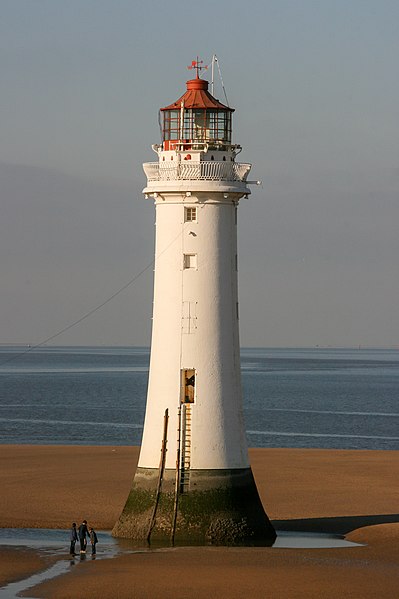 File:Perch Rock Lighthouse 2.jpg