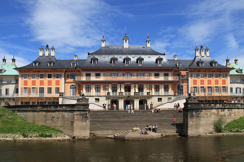 File:Pillnitz.jpg