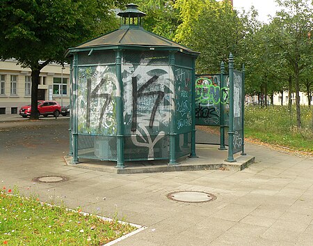 Pissoir Christuskirche Seite 2