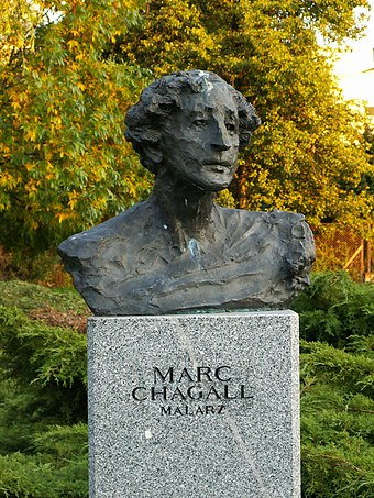 Bust of Marc Chagall in Celebrity Alley in Kielce (Poland)