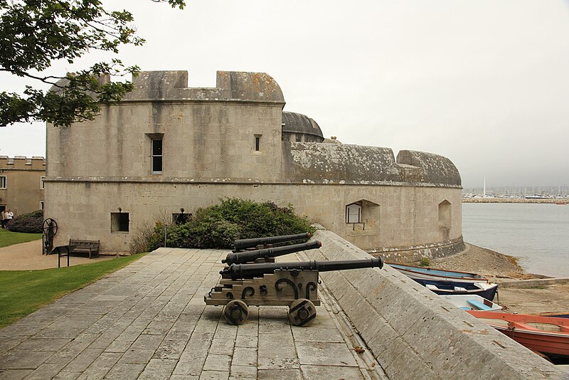 File:Portland Castle - geograph.org.uk - 5034126.jpg