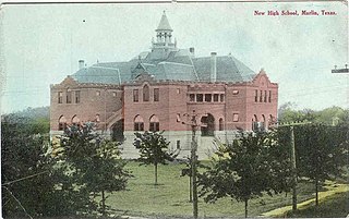 <span class="mw-page-title-main">Marlin High School</span> Public school in Marlin, Texas, United States