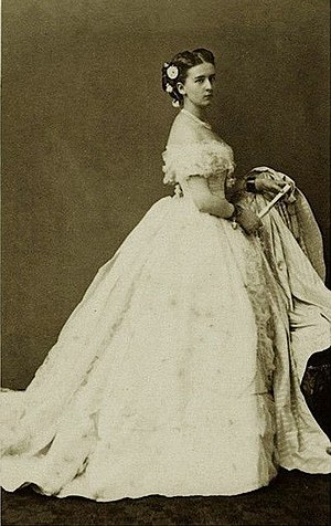 Princess Marie of Hohenzollern-Sigmaringen, 1860s.jpg