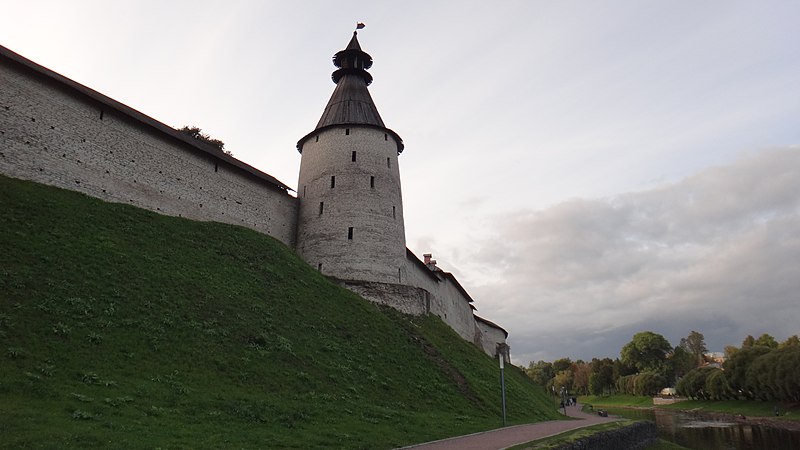 File:Pskov, Pskov Oblast, Russia - panoramio (102).jpg