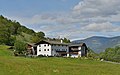 * Nomination FArmhouse "Puntleider" in Feldthurns in South Tyrol --Moroder 10:23, 27 May 2014 (UTC) * Promotion Good quality. --P e z i 12:42, 27 May 2014 (UTC)