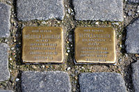 Ravensburg Marienplatz31 Stolpersteine ​​Landauer.jpg