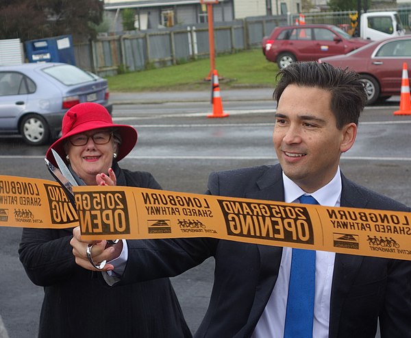 Bridges, as Transport Minister, opens a cycle route in Palmerston North