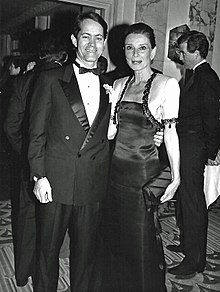 Steve Ross con Audrey Hepburn en el Waldorf Astoria, noviembre de 1988