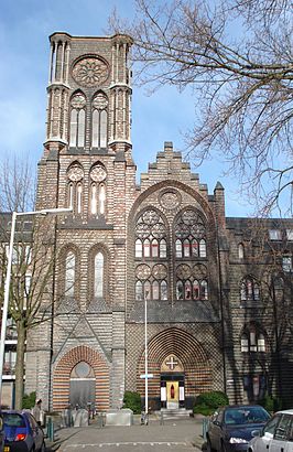 De Allerheiligste Verlosserkerk (Rotterdam), tegenwoordig als woongebouw De Kerk in gebruik is als appartementencomplex.