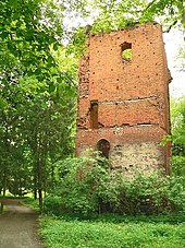 Bergfried der Burg­ruine Beetzendorf