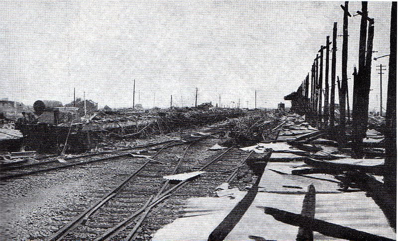 File:Ryogoku station after great Kanto earthquake.jpg