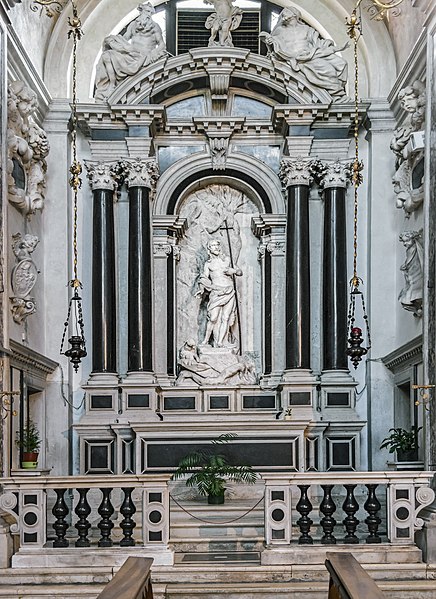 File:Santa Maria degli Scalzi (Venice) - Cappella Mora.jpg