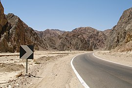 Sinai Desert, Egypt, Road, rocky peaks.jpg