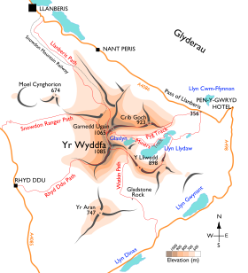 Snowdon Dağı zirvesine giden ana yolları gösteren Snowdon dağlık dağının haritası.