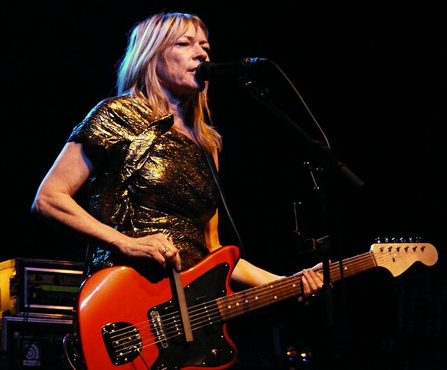 Gordon performing in 2010 with Sonic Youth