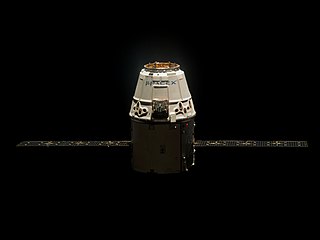 <span class="mw-page-title-main">SpaceX Dragon 1</span> Partially reusable cargo space capsule