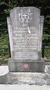 Stele voor de martelaren van Taussacq 4.jpg