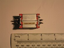 https://upload.wikimedia.org/wikipedia/commons/thumb/9/91/TXE3Reed_Relay.JPG/220px-TXE3Reed_Relay.JPG