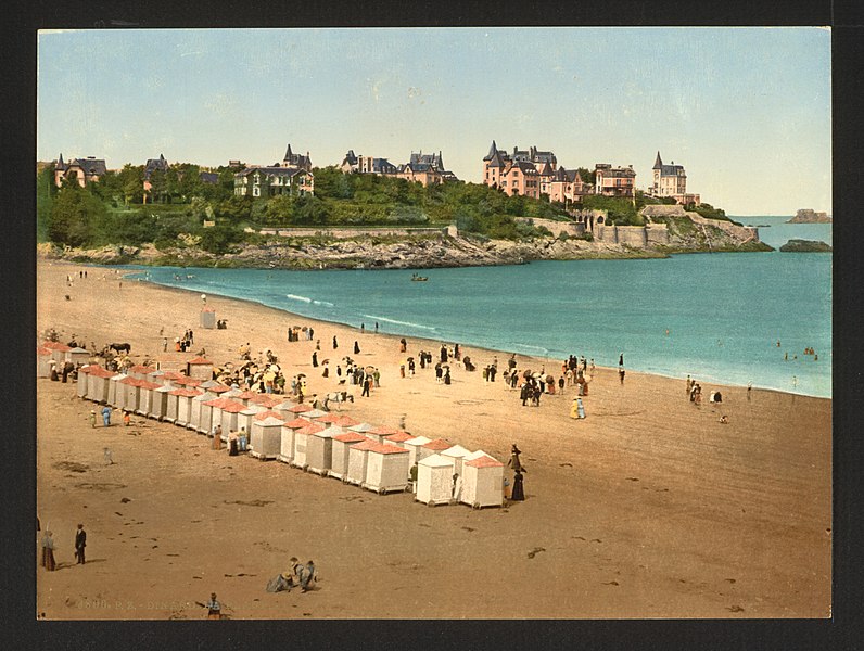 File:The beach, Dinard, France-LCCN2001698111.jpg