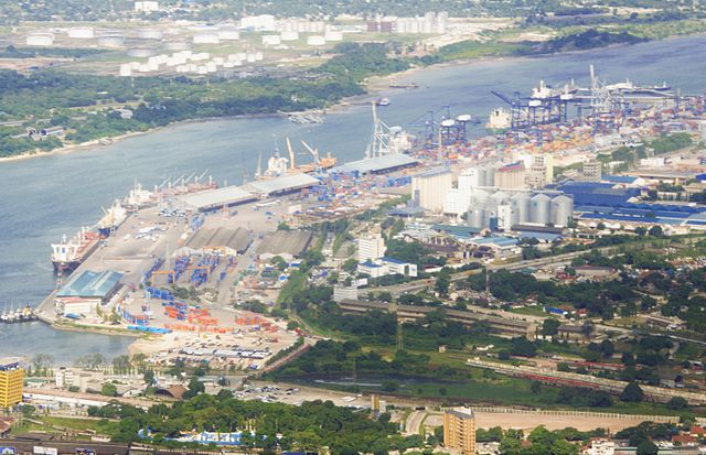 Image: The detailed view of Dar es Salaam Port