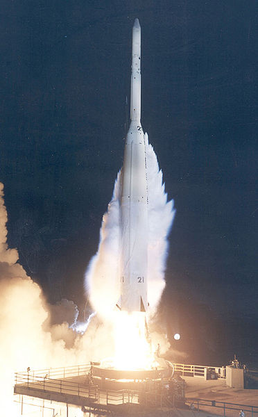 File:Thor Delta C with Explorer 18 (Nov. 27 1963).jpg