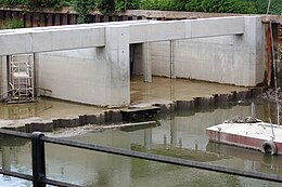 Drei Mühlen Wall River Weir.jpg