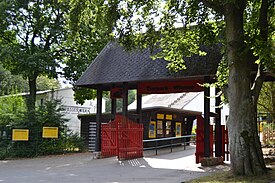 Wismar Zoo Entrance 2016.jpg