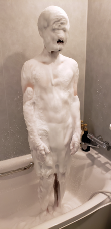 Toby Fox foam shower.png