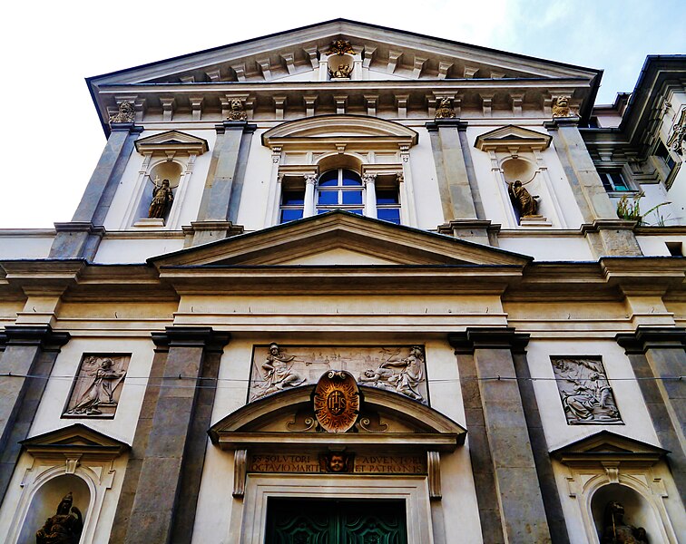 File:Torino Chiesa dei Santi Martiri Esterno Facciata.jpg