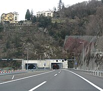 Utsikt over tunnelinngangen.