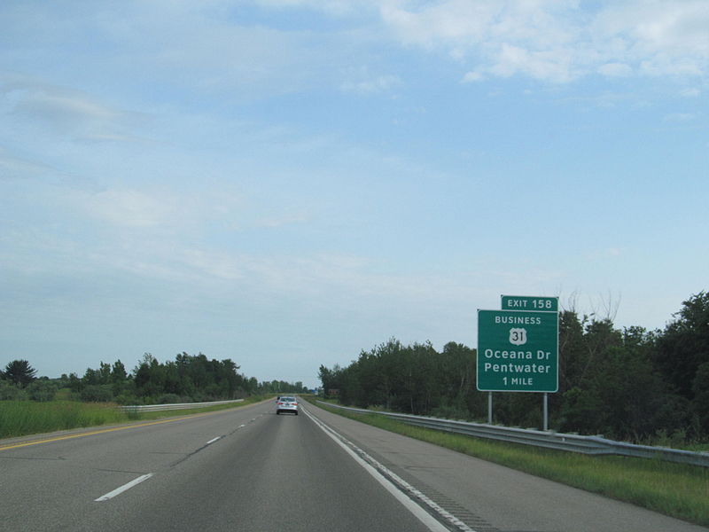 File:US Route 31 Oceana Drive (Michigan).jpg