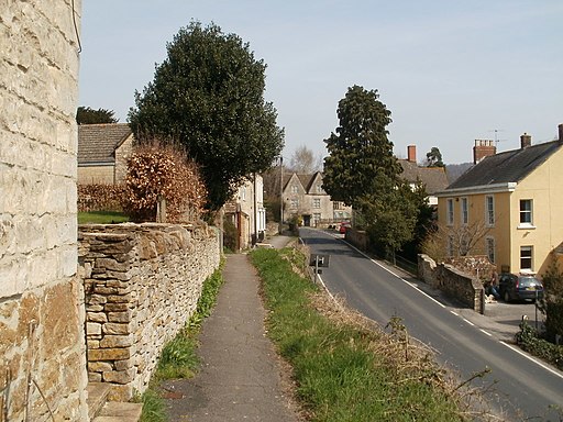 Uley, pathway - geograph.org.uk - 1810932