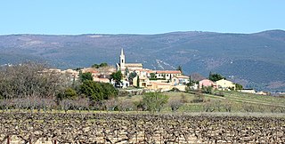 <span class="mw-page-title-main">Villars, Vaucluse</span> Commune in Provence-Alpes-Côte dAzur, France