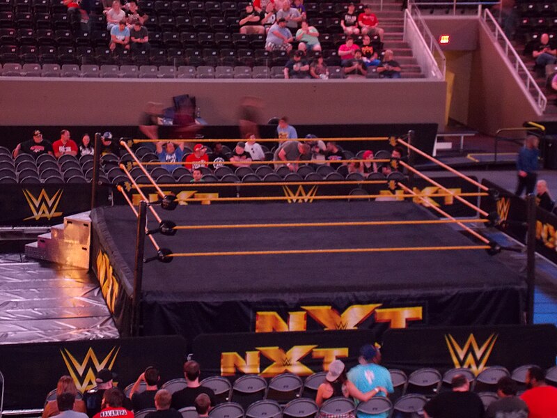 File:WWE NXT - arena - 2016-09-17 - 03.jpg