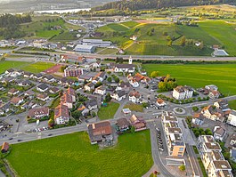 Wangen SZ Dorfkern Sommer 2018.jpg