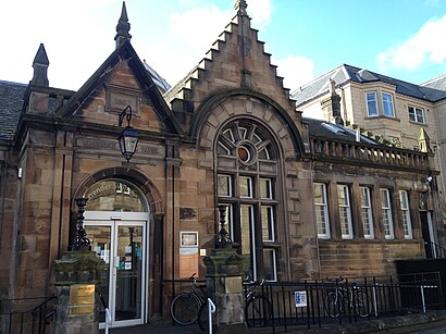 How to get to Warrender Baths with public transport- About the place