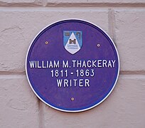 William M. Thackeray, plaque sur le mur de Lismore House Hotel, Main Street.